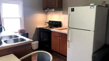 Fridge, microwave, coffee/tea maker
