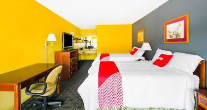 2 Full Beds | Williamston