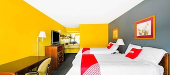 2 Full Beds | Williamston
