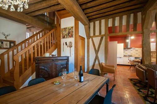 La Ruelle des Chats House, Historic Center of Troyes