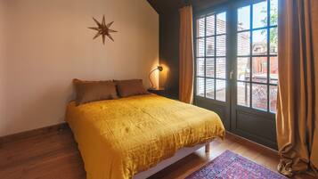 6 Schlafzimmer, Internetzugang, Bettwäsche
