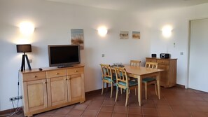 Dining - Apartment 'WE3 Fewo Krienker See' with Terrace (Mellenthin)