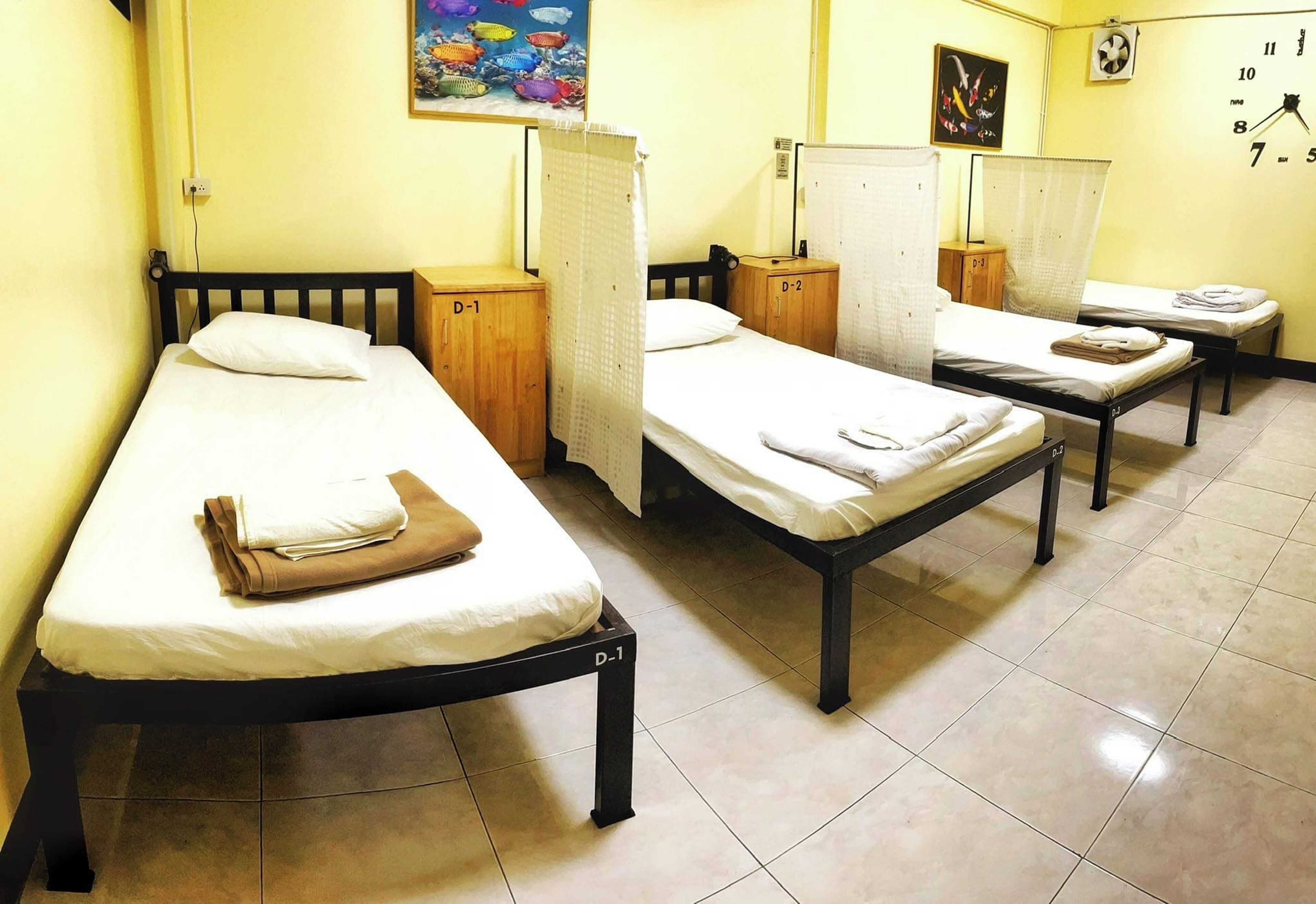 Dormitorio compartido, dormitorio mixto | Wifi gratis y ropa de cama 