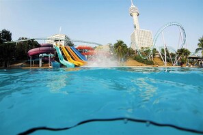 Pemandangan sekitar dari properti
