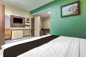Escrivaninha, Wi-Fi de cortesia, roupa de cama