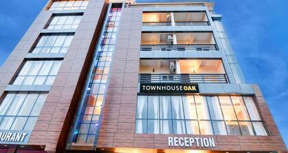 Super Townhouse OAK Bulbuli Neer