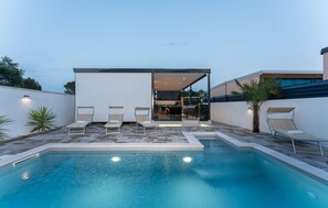 Pool - Luxurious home in Biograd (Biograd)