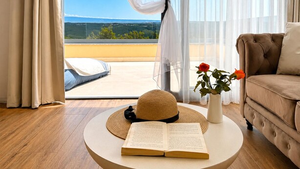 Smart TV - Awesome home in Kringa (Kringa)
