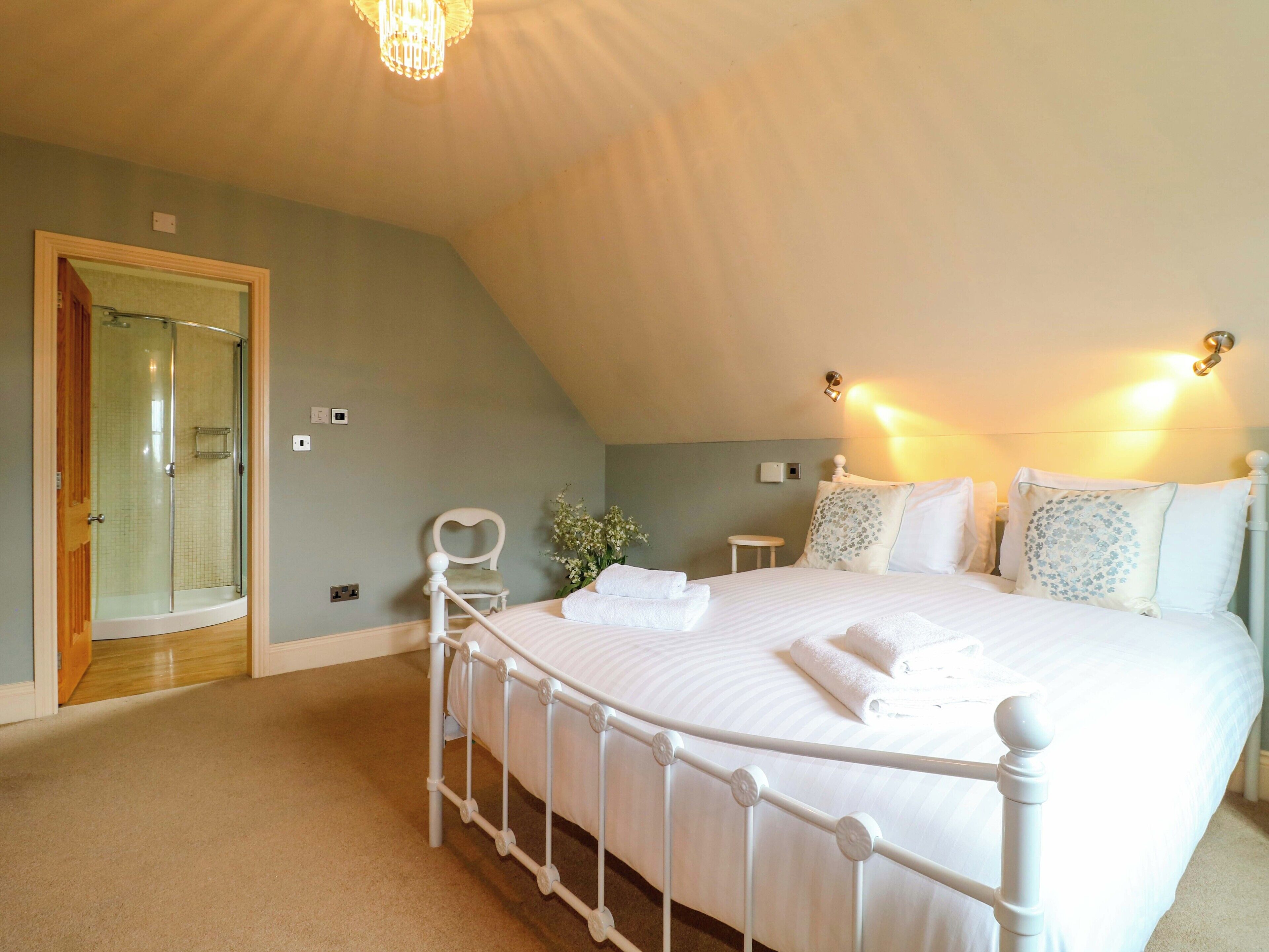 4 chambres, Wi-Fi gratuit, décoration personnalisée