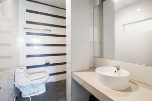 Bathroom - Suite Double near Paris Van Java (Bandung)
