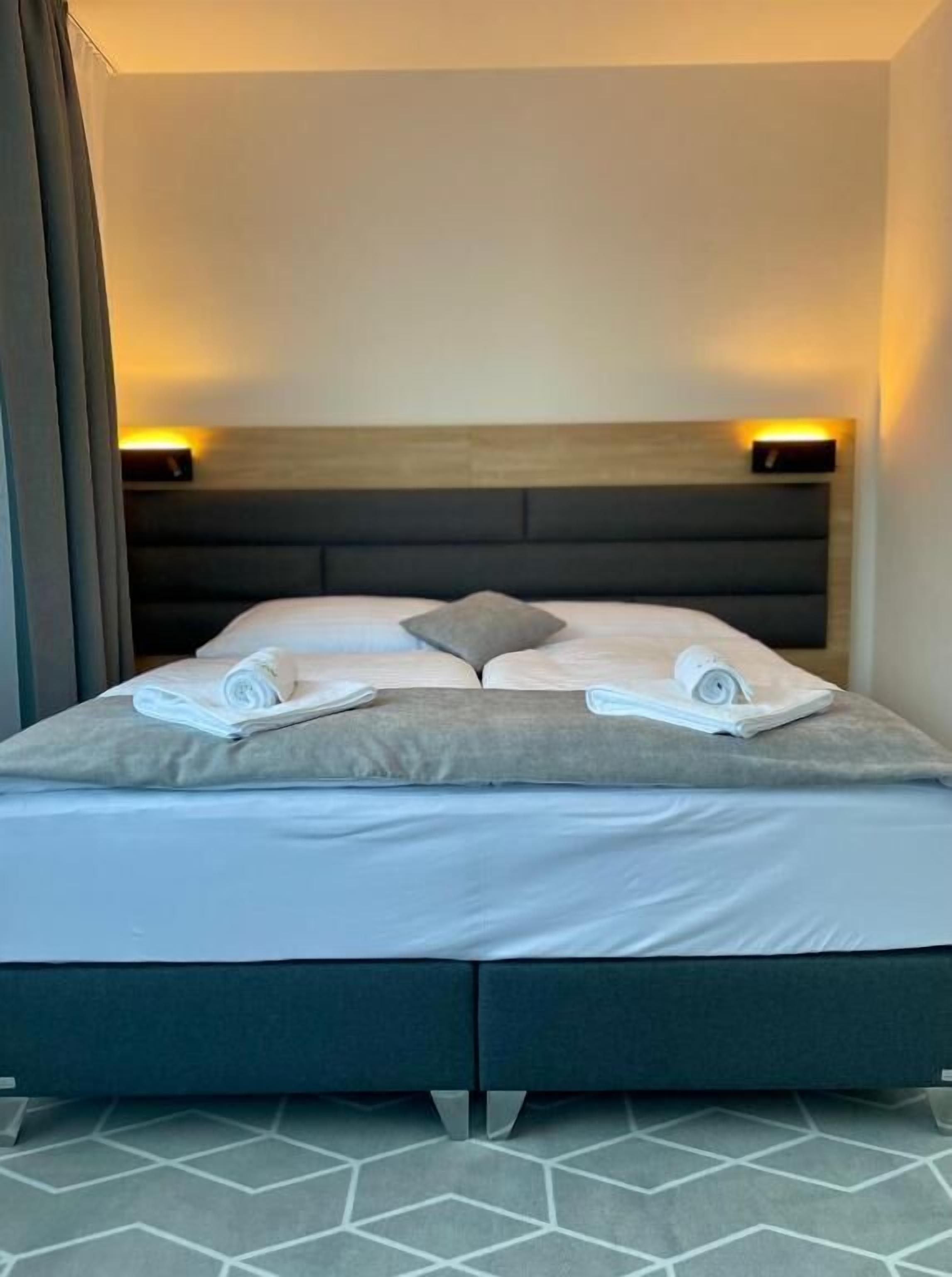 Superior Suite, City View