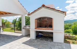 Terrace/patio - Gorgeous home in Sinj with private swimming pool, can be inside or outside (Sinj)