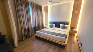 Desk, bed sheets