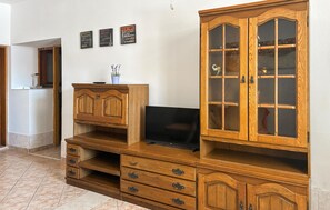 Interior - 1 bedroom nice apartment in Kustici (Kustici)
