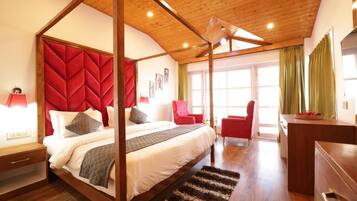 Luxury Double Room, Balcony, Valley View