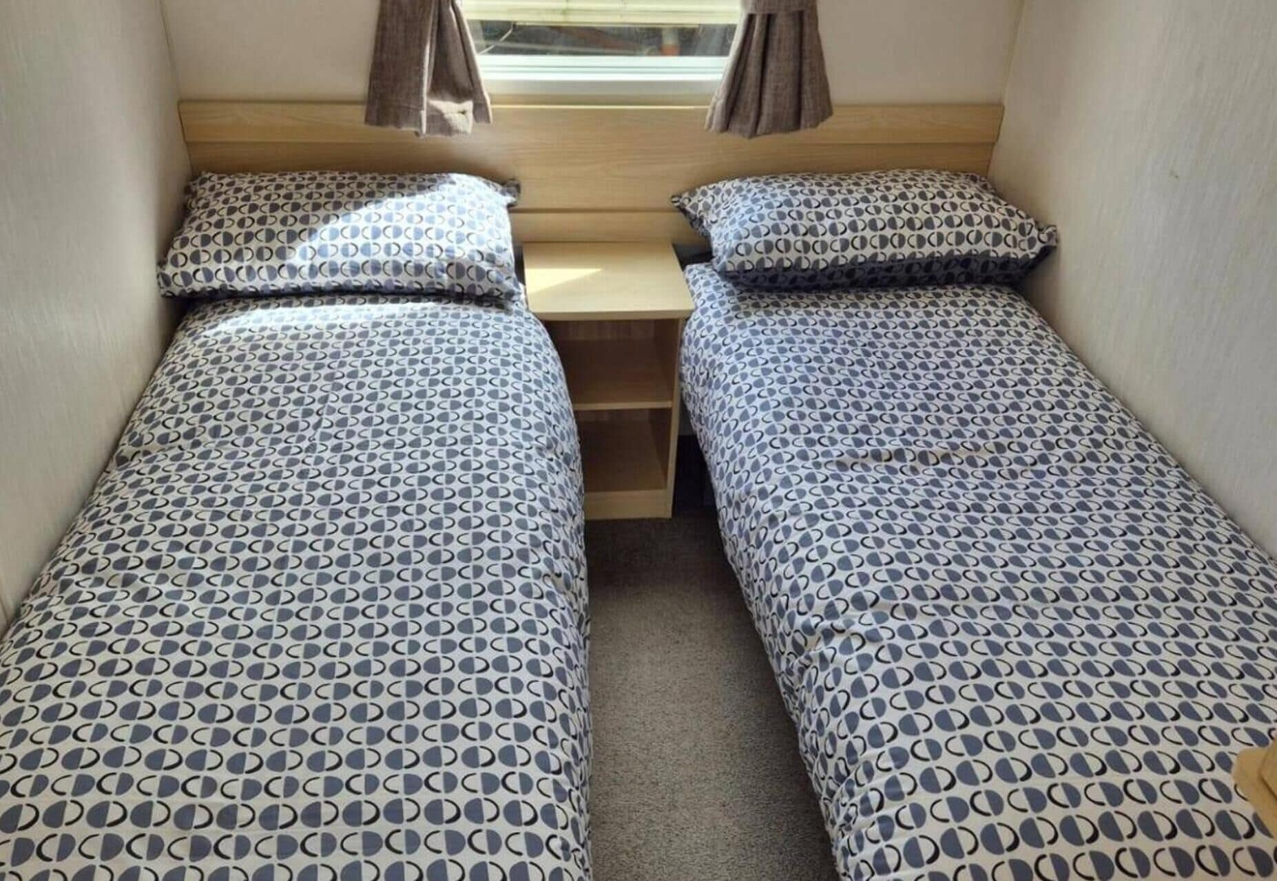 2 dormitorios, wifi gratis, ropa de cama