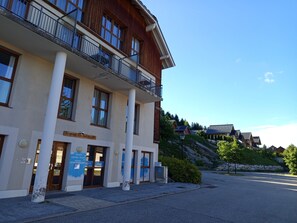 Esterni