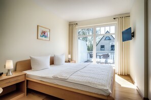 Room - Vrbo Property (Ostseebad Prerow)