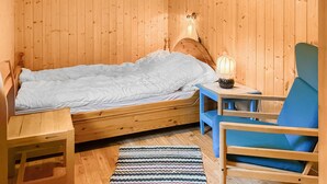 Unclassified image, 3 of 13, button - 4 bedroom lovely home in Nordfjordeid (Nordfjordeid)