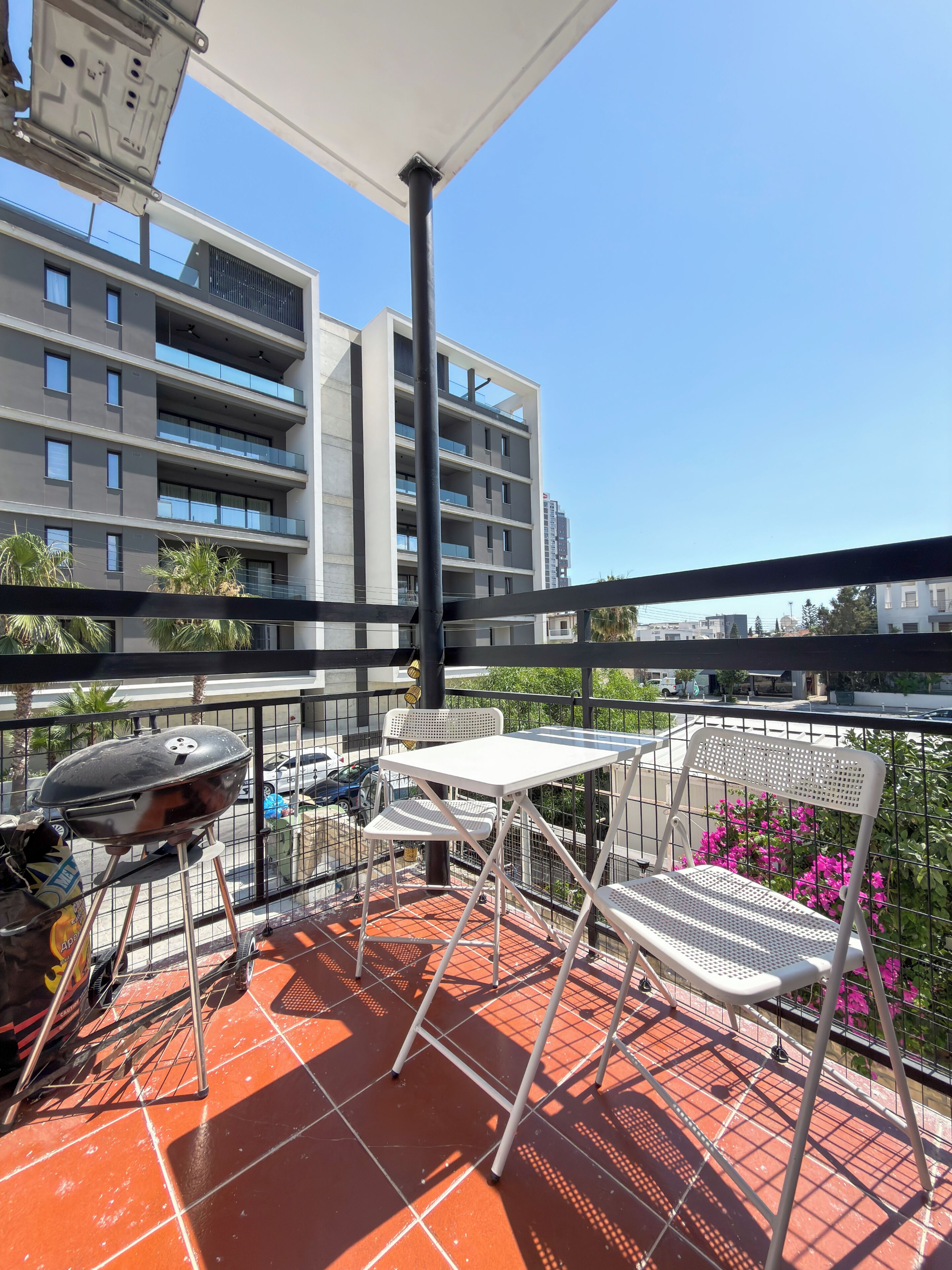 Apartamento | Restaurante al aire libre
