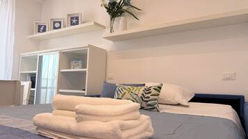 2 Schlafzimmer, Bügeleisen/Bügelbrett, WLAN, Bettwäsche
