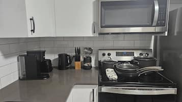 Apartment, 2 Bedrooms | Interior
