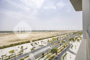 Property grounds - Bloomfields 2br Duplex in Oasis 1  (Abu Dhabi)