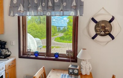 2 bedroom lovely home in Stigtomta