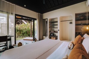 Deluxe-Villa, 1 King-Bett und Schlafsofa, Nichtraucher, Gartenblick | Zimmersafe, Schreibtisch, kostenloses WLAN