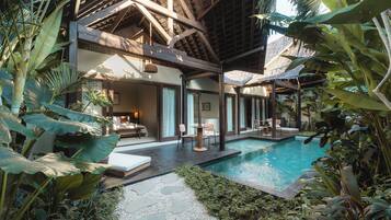 Family Villa, Pool View | Minibar, in-room safe, desk, free WiFi