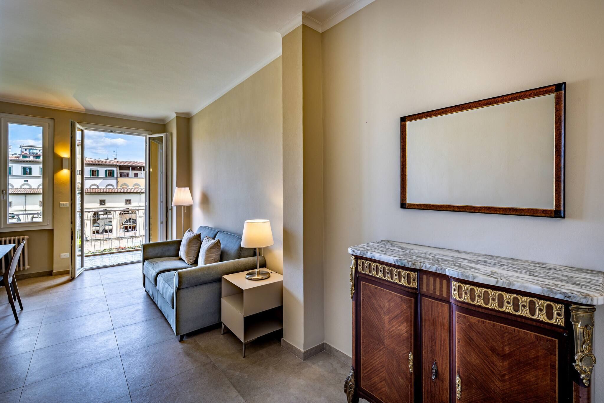 Apartment, 2 Schlafzimmer, 2 Bäder | Wohnzimmer
