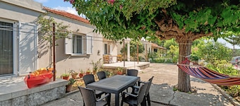 Nafpaktos The Home Country House with Sea View, Private Terrace & Air Conditioning