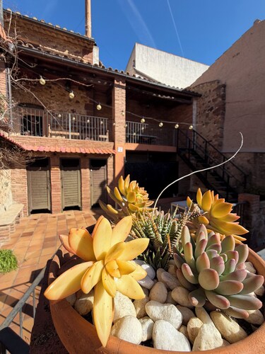 Espai Abadia · A charming country house between the Priorat and the Costa Daurada