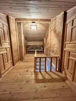 Chalet, vistas al jardín | Interior