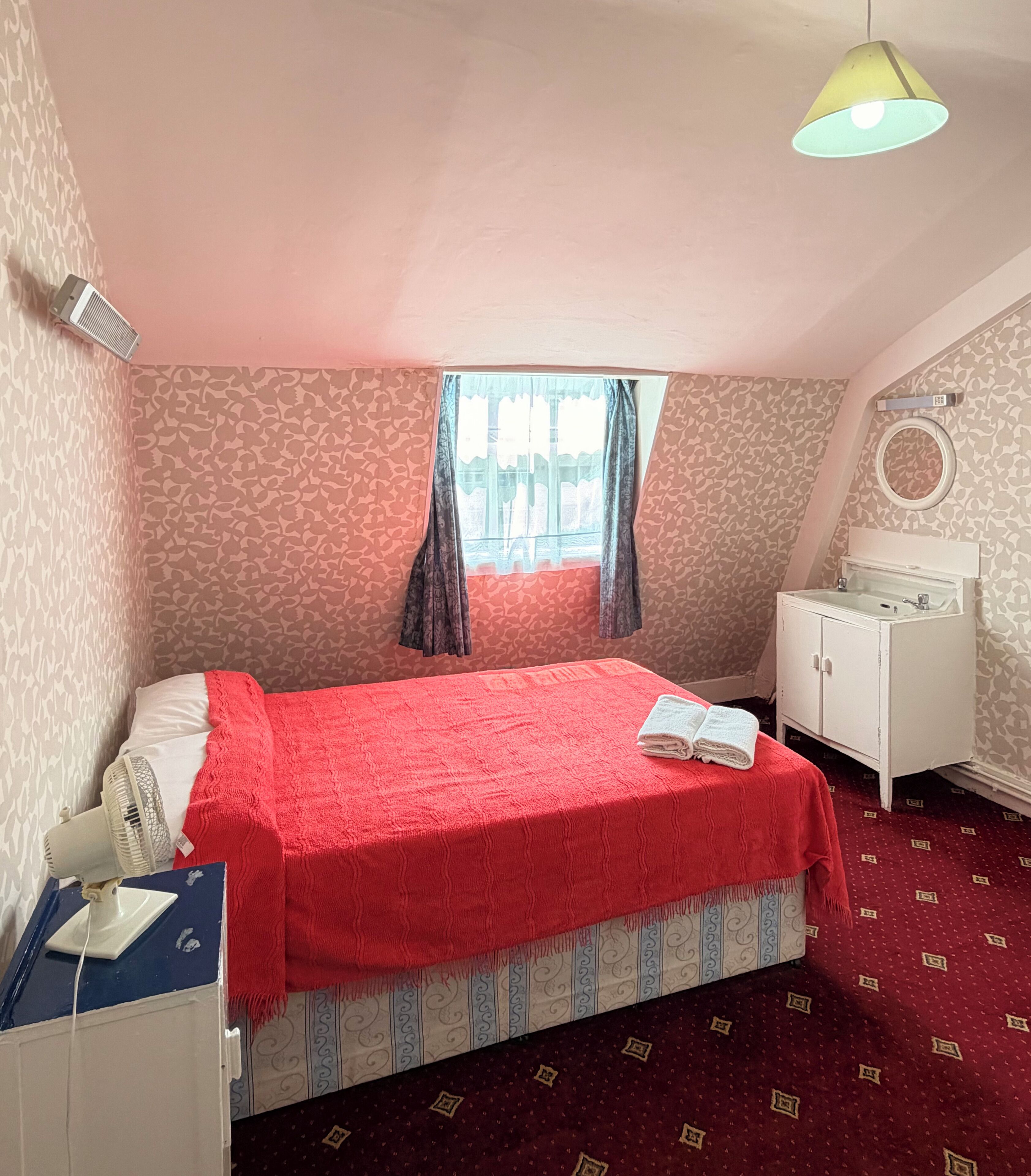 Basic Double Room | Free WiFi