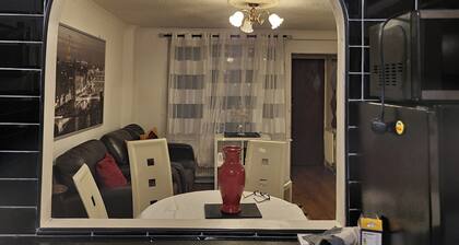 Tranquil City Escape - Entire 1 Bed Apartment