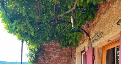 Maison Pourpre | Sleeps 10 | Burgundy | Village within walking distance