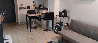 Furnished 1-bedroom apartment with a terrace and parking. Daily Rental