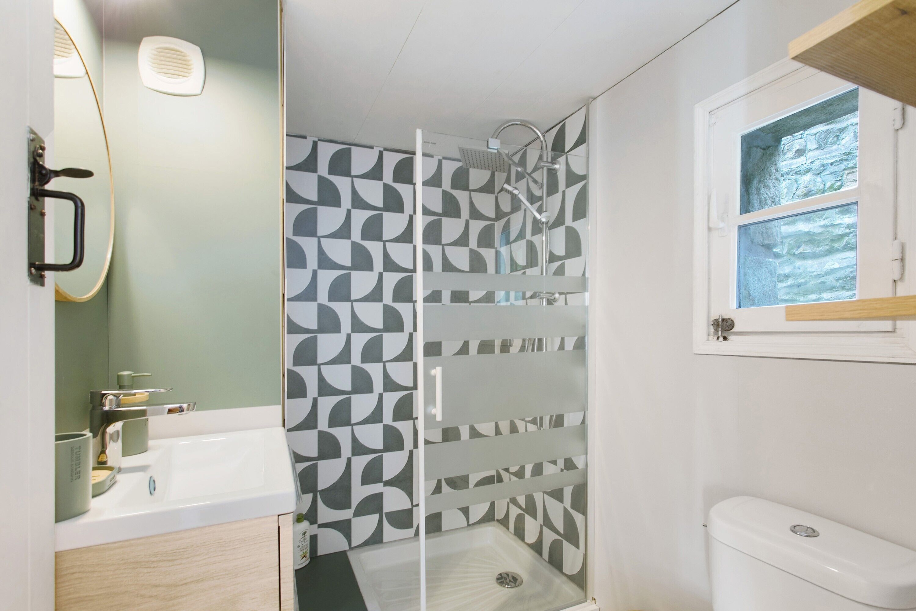 Een douche, een haardroger
