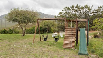 Villa, 3 Schlafzimmer, Raucher, eigener Pool | Unterkunftsgelände