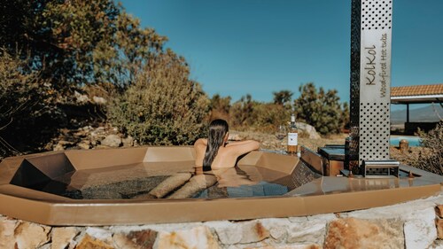 Barton Plover Villa Near Hermanus - Pool & Hot Tub