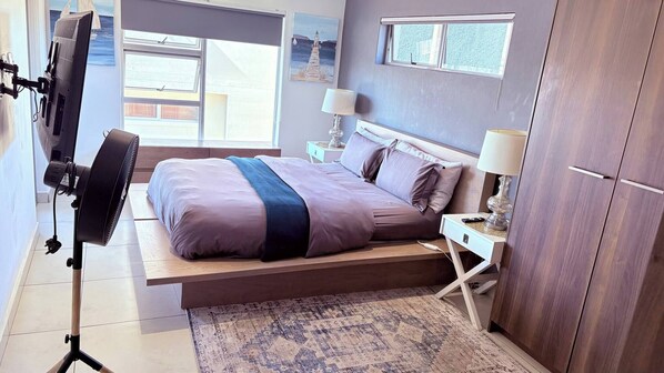 Room - Room-private En-suite Room With Shared L (Johannesburg)