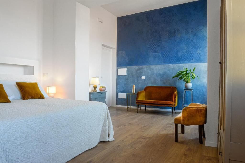 In-room safe, soundproofing, free WiFi