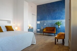 In-room safe, soundproofing, free WiFi - Casa Mediterranea (Nurachi)