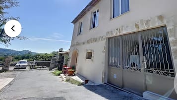 Extérieur