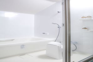 Bathroom - TENT Ichinomiya Glamping Resort (Ichinomiya)