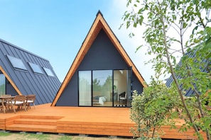 Familien-Vierbettzimmer, Nichtraucher, Gartenblick (Room Only) | Außenbereich