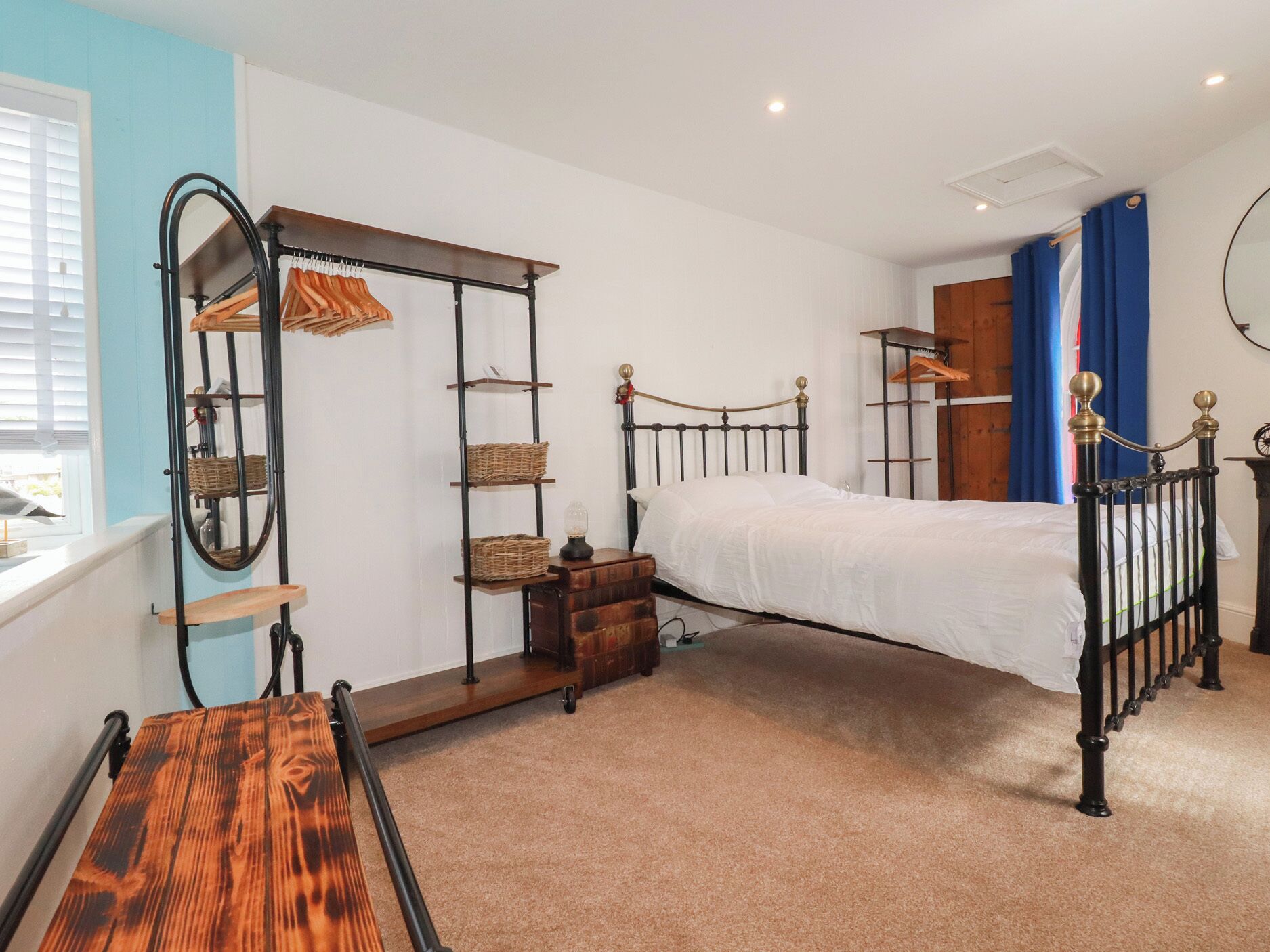 1 slaapkamer, gratis wifi, individueel gedecoreerd