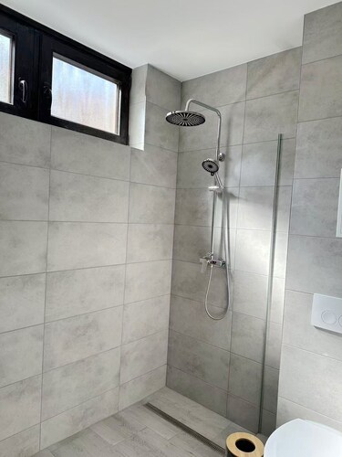 Beautiful Vacation Rental 12-2A