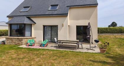 House a 5-minute walk from the ocean